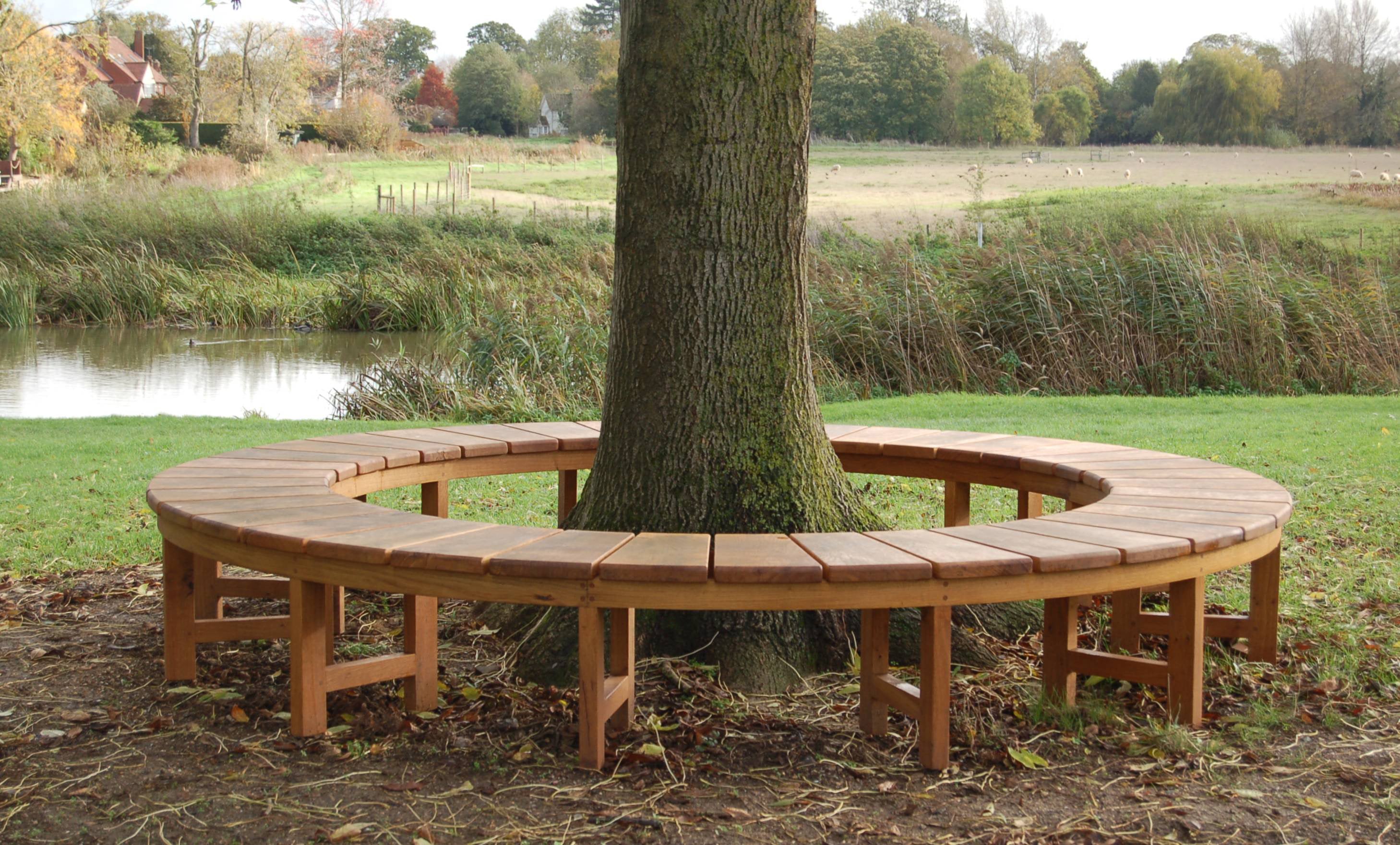 Poly Tree Bench Circular Tree Bench – Dylan Pym